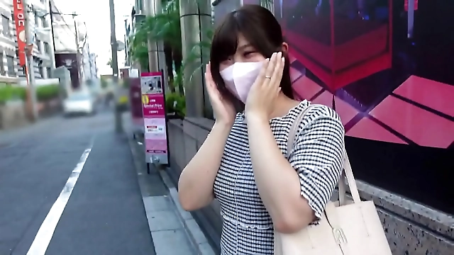 Hot Newcomer Takes Big Cock Deep in Her Tight Pussy