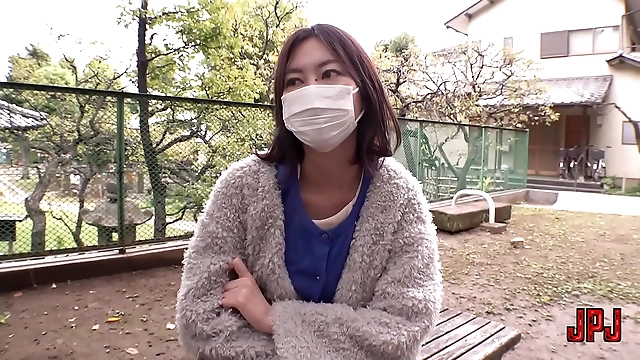 Hot Japanese Beauty Gets Fucked Hard & Deep Tonight