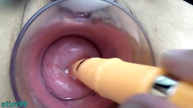 Skillful Japanese Masseuse Teases and Pleasures Her Client Expertly