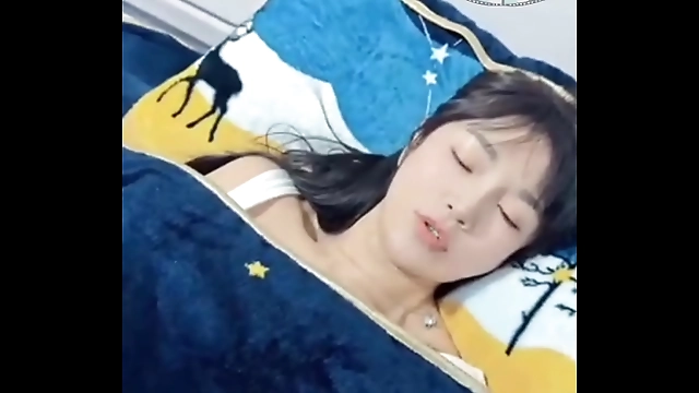 Exciting Newcomer Takes It All In Her First Hard Scene